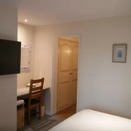 فندق مبيت وإفطار La Maison Rose *